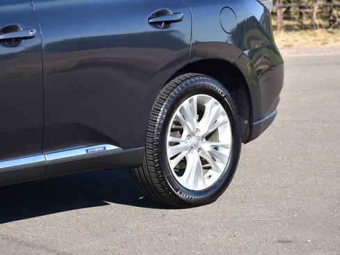 Used 2011 Lexus RX 450h AWD w/ Premium Pkg image 16