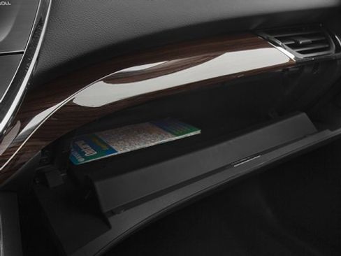 Used 2013 Toyota Avalon Limited image 16