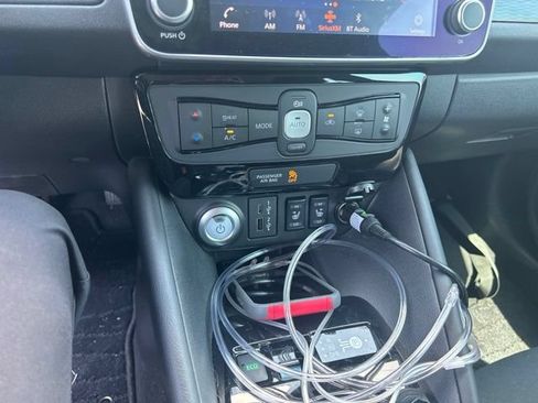 Used 2025 Nissan Leaf SV Plus FWD image 19