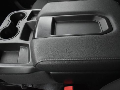 Used 2022 Chevrolet Silverado 1500 Custom image 29