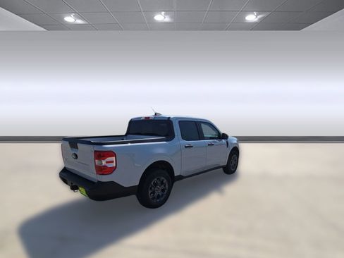 New 2025 Ford Maverick XLT w/ Equipment Group 302A image 8