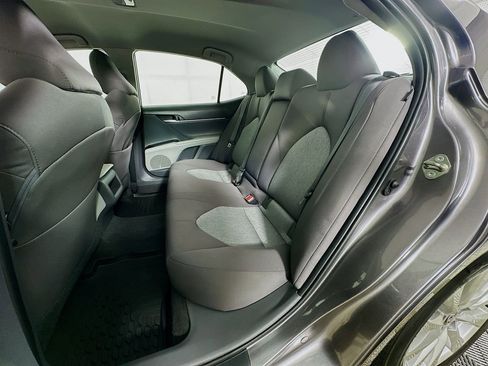 Used 2019 Toyota Camry LE w/ Convenience Package FWD image 27