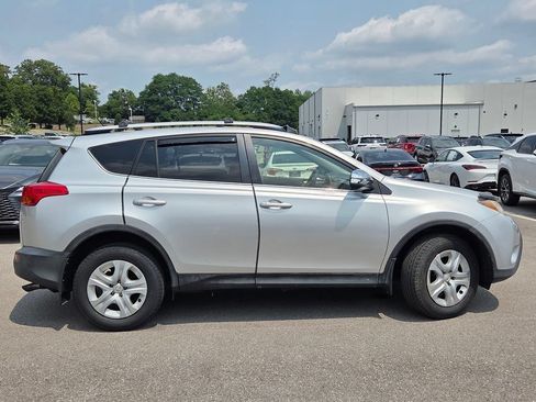 Used 2013 Toyota RAV4 LE AWD/4WD image 27