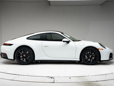 Certified 2025 Porsche 911 Carrera image 35