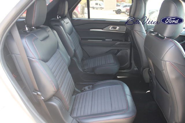 New 2027 Ford Explorer ST-Line w/ Premium Package RWD image 9