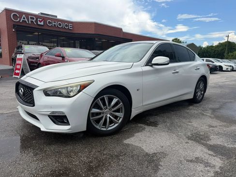 Used 2015 INFINITI Q50 w/ Moonroof Package RWD image 1
