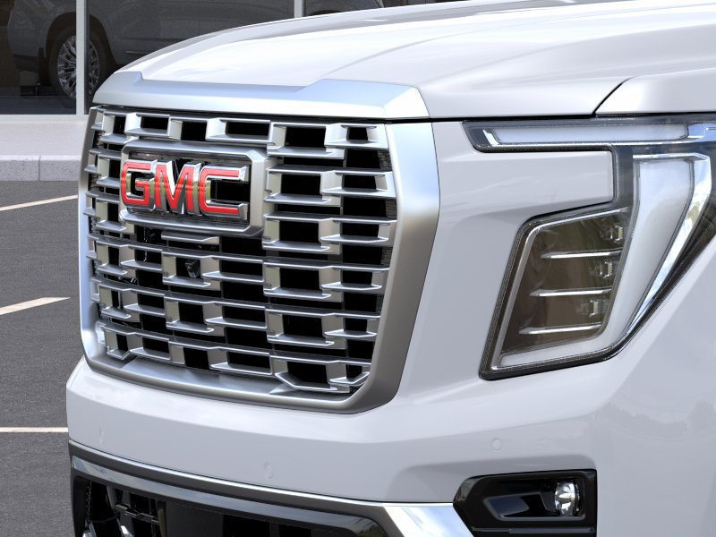New 2026 GMC Yukon Denali w/ Denali Reserve Package AWD/4WD image 13