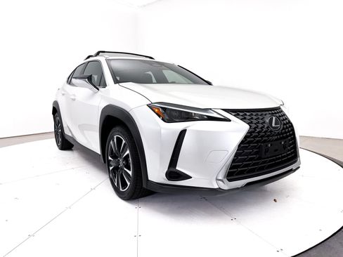 Used 2025 Lexus UX 300h FWD w/ Accessory Package (Z2) image 10