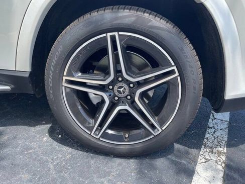 Used 2024 Mercedes-Benz GLS 450 4MATIC image 20