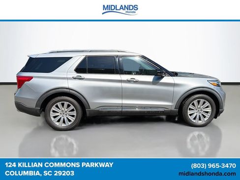 Used 2022 Ford Explorer Limited w/ Equipment Group 301A RWD image 4