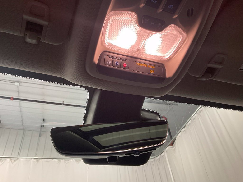 Used 2021 Buick Encore GX Essence w/ Advanced Technology Package AWD/4WD image 27