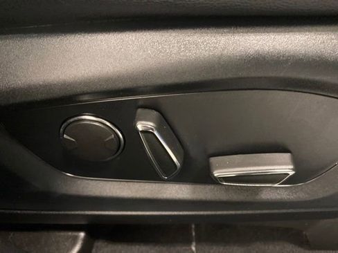 Used 2020 Ford Explorer Limited w/ Class III Trailer Tow Package image 44