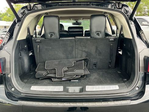 Used 2020 INFINITI QX60 Luxe w/ Essential Package FWD image 28