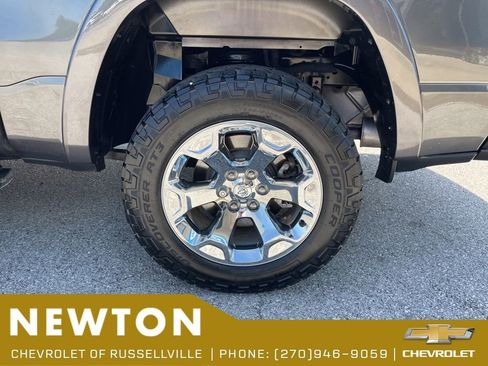 Used 2022 RAM 1500 Laramie AWD/4WD image 46