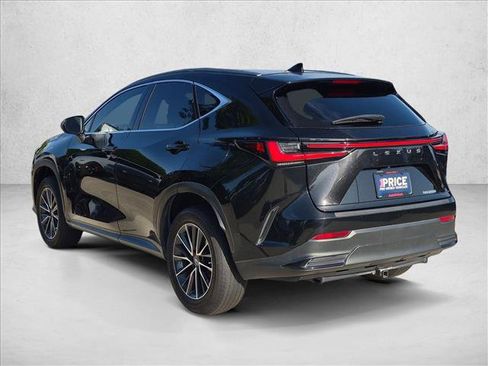 Used 2023 Lexus NX 250 FWD w/ Towing Package (2000 Lbs) image 8