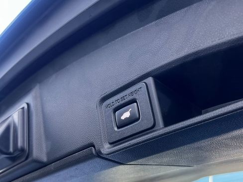 Used 2022 Acura RDX w/ Technology Package image 9