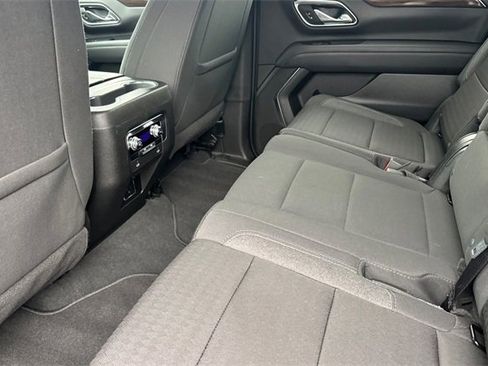 Used 2023 GMC Yukon XL SLE w/ Gmc Pro Safety Plus Package image 14