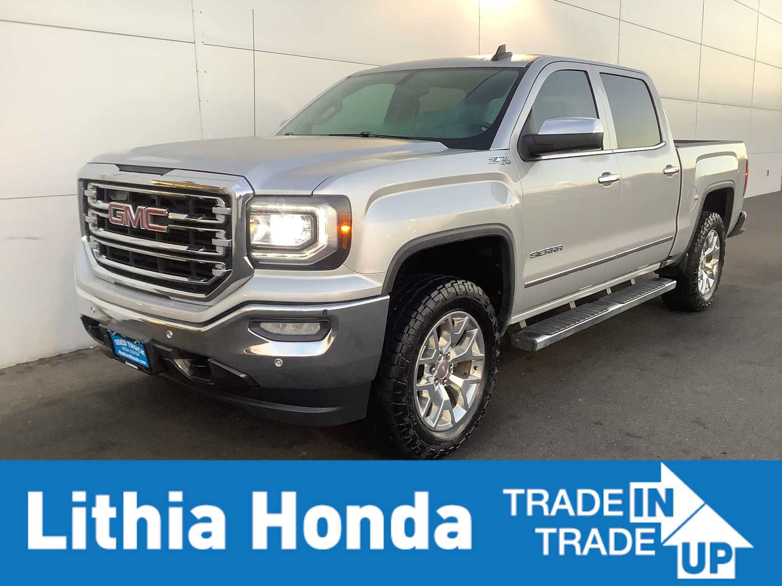 Used 2017 GMC Sierra 1500 SLT w/ SLT Premium Package AWD/4WD image 1