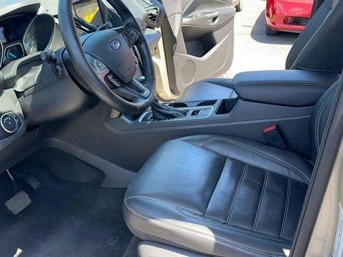 Used 2017 Ford Escape Titanium w/ Equipment Group 301A FWD image 20