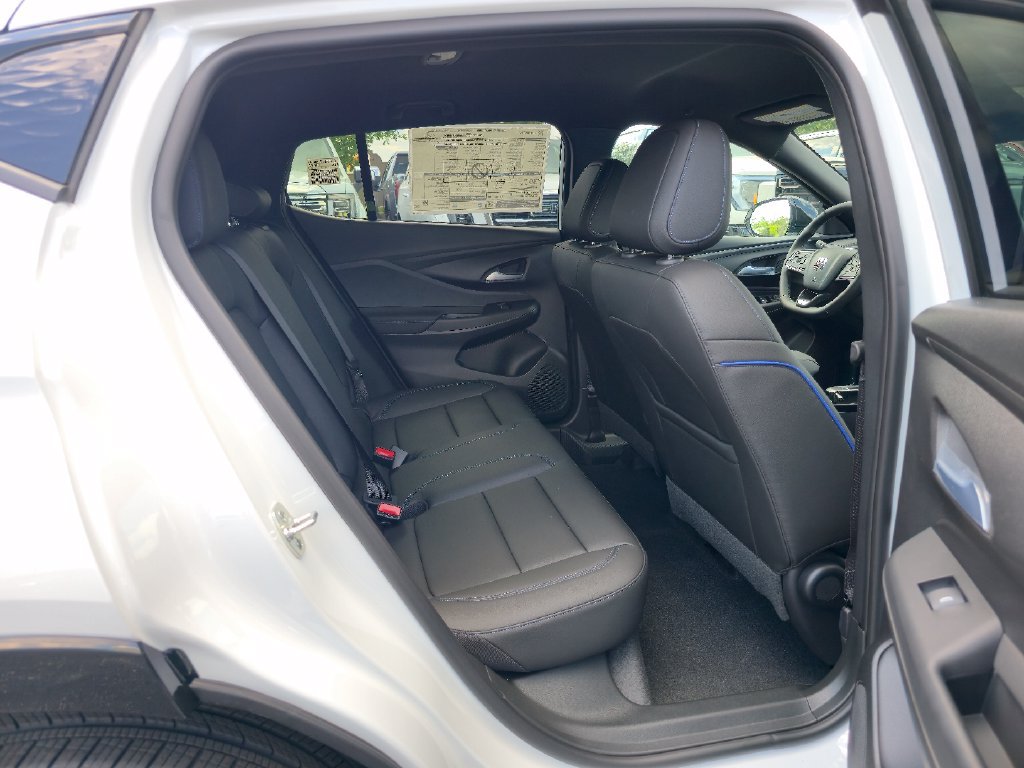 New 2026 Buick Envista Sport Touring w/ Convenience I Package FWD image 25
