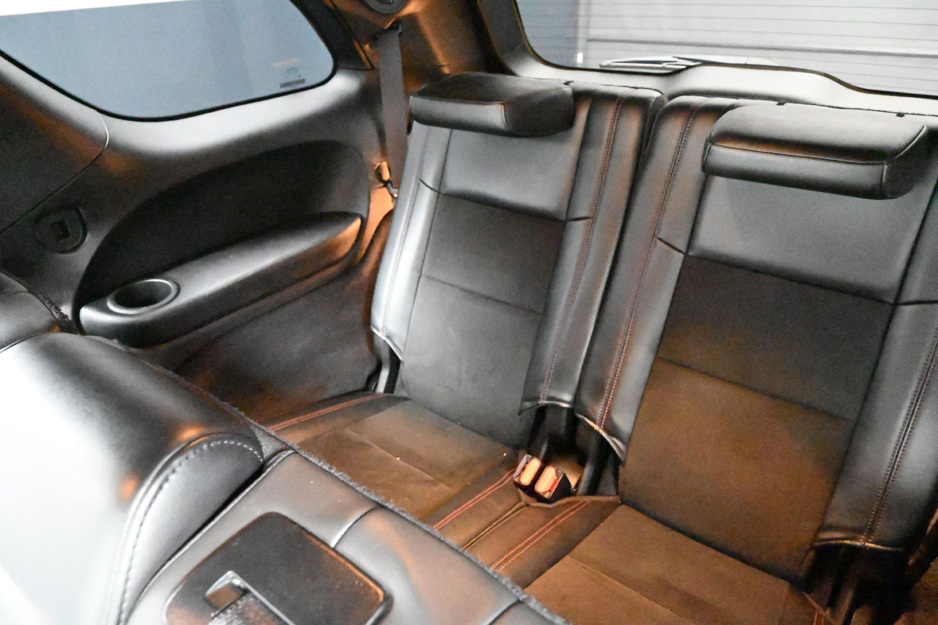 Used 2022 Dodge Durango R/T w/ Blacktop Package AWD/4WD image 26