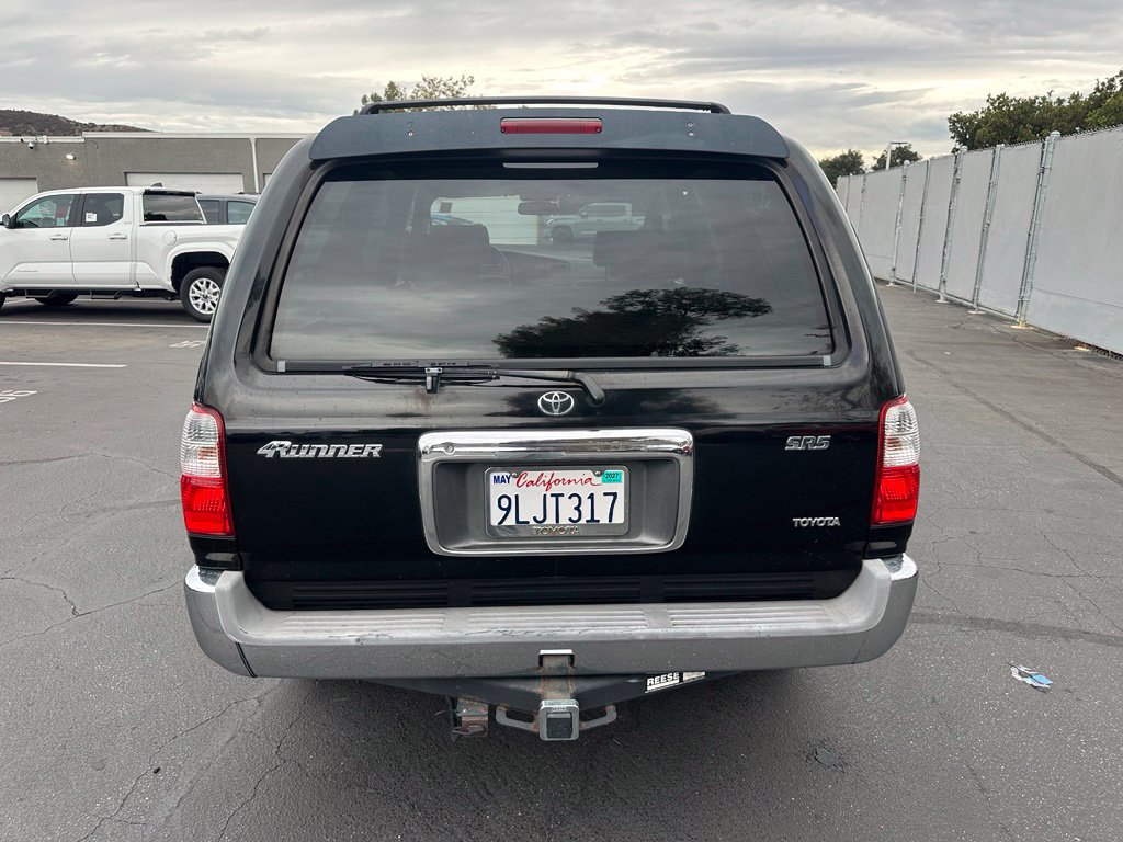 Used 2002 Toyota 4Runner SR5 RWD image 3
