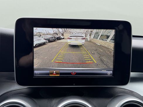 Used 2018 Mercedes-Benz GLC 300 4MATIC image 29