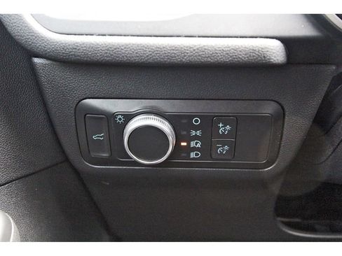 Certified 2022 Ford Escape SE w/ SE Sport Appearance Package image 20