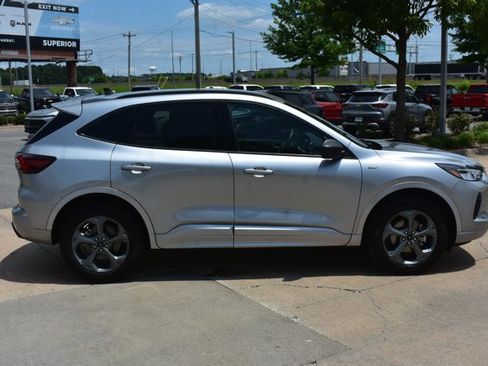 Used 2024 Ford Escape ST-Line w/ Tech Pack #1 AWD/4WD image 4