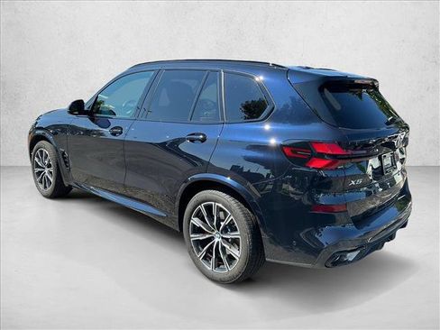 Used 2026 BMW X5 xDrive40i w/ M Sport Package AWD/4WD image 7