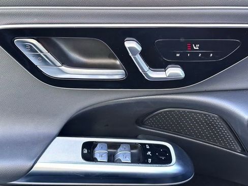 Certified 2025 Mercedes-Benz E 350 4MATIC Sedan image 23