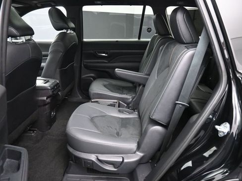 Certified 2025 Toyota Grand Highlander AWD Hybrid image 23