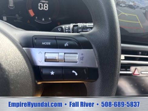 Used 2025 Hyundai Tucson SEL AWD/4WD image 29