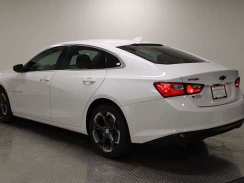 Used 2023 Chevrolet Malibu LT image 3