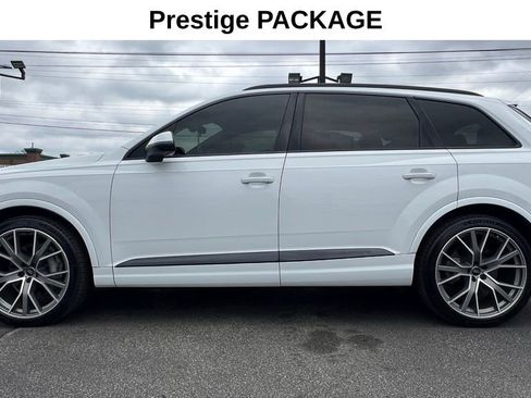 Used 2019 Audi Q7 3.0T Prestige AWD/4WD image 3
