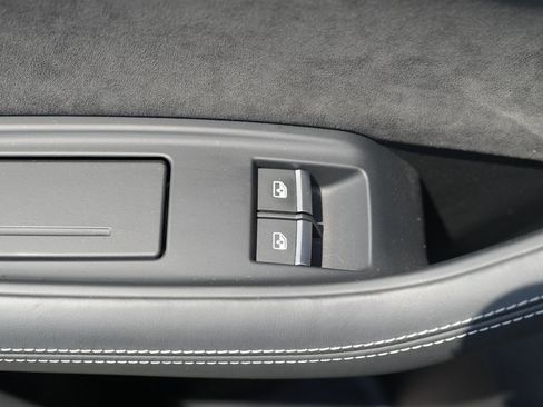 Used 2022 Audi SQ8 Prestige w/ Prestige Package image 34