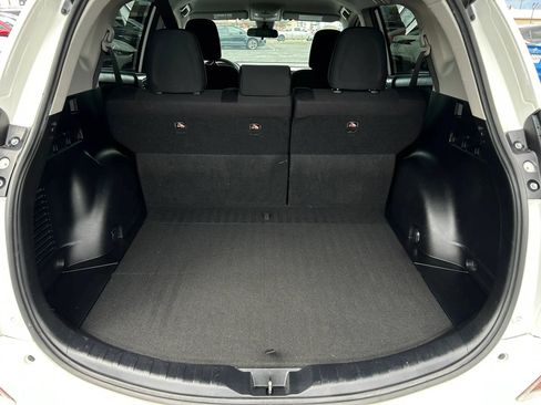 Used 2017 Toyota RAV4 LE w/ All Weather Liner Package AWD/4WD image 21