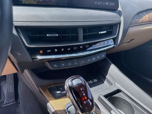 Used 2025 Cadillac CT5 Premium Luxury RWD image 17