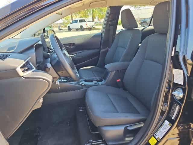 Used 2025 Toyota Corolla LE FWD image 14