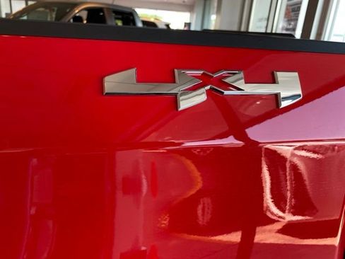 Used 2026 GMC Sierra 1500 Pro w/ Pro Value Package AWD/4WD image 17