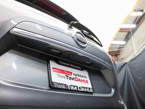 Used 2019 Nissan Rogue SV image 13