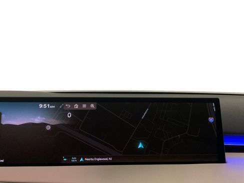 Used 2026 Genesis GV70 2.5T Select image 20