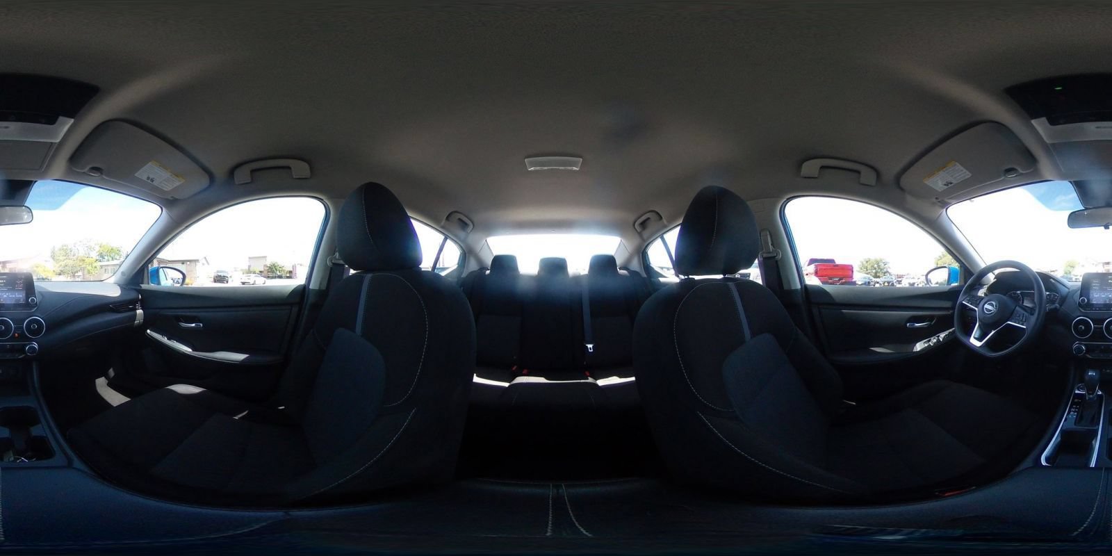 Used 2025 Nissan Sentra SV FWD image 40