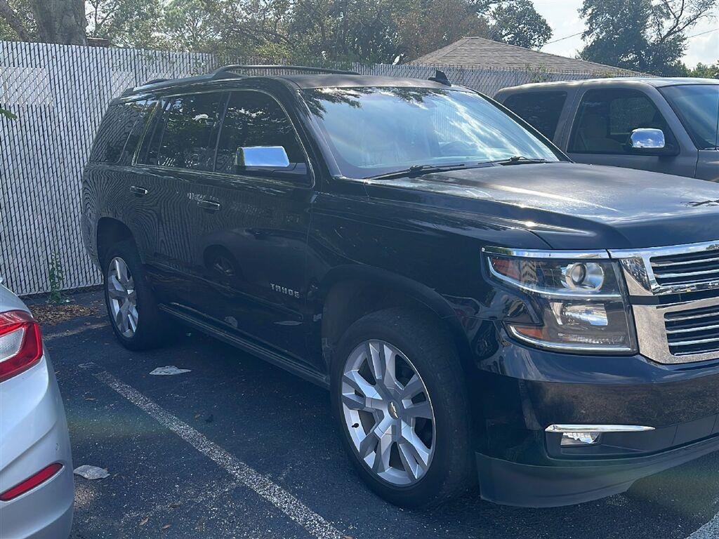 Used 2017 Chevrolet Tahoe Premier RWD image 2