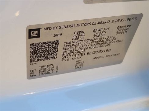 Used 2020 GMC Sierra 1500 AT4 w/ Technology Package image 16