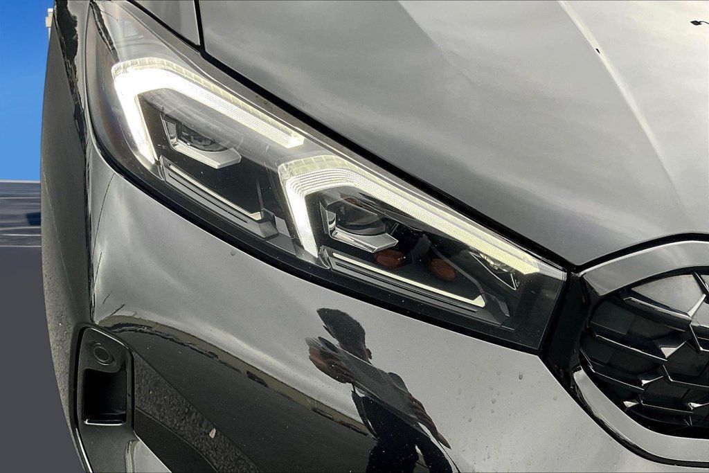 Used 2024 BMW M340i RWD image 34