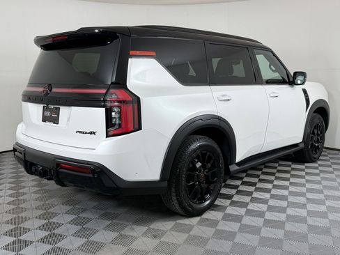 Used 2025 Nissan Armada PRO-4X w/ Pro-4X Premium Package image 9