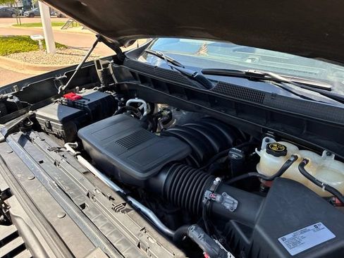 Used 2019 Chevrolet Silverado 1500 LTZ w/ LTZ Premium Package AWD/4WD image 11