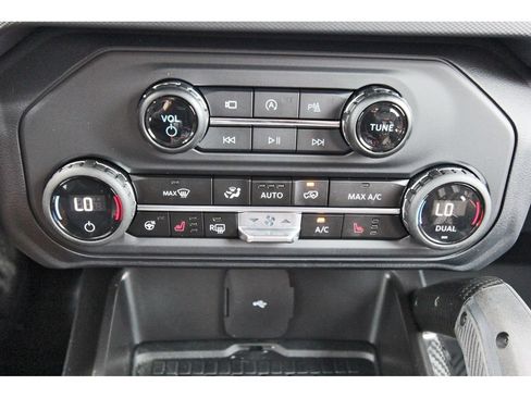 Used 2024 Ford Bronco Raptor AWD/4WD image 25