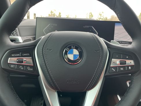 New 2026 BMW X5 xDrive40i w/ Climate Comfort Package AWD/4WD image 13